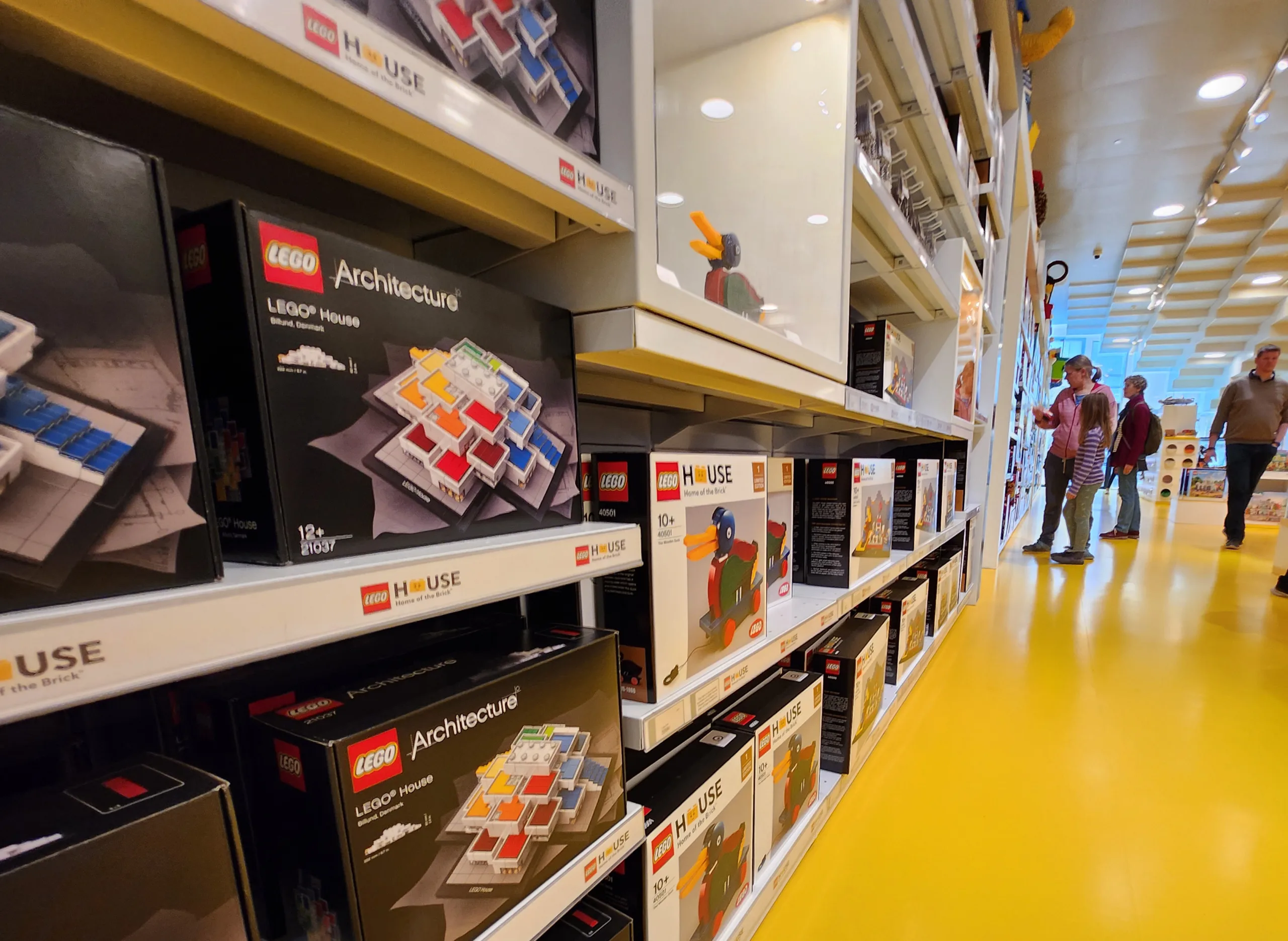 Her fra LEGO Store i Lego House i Billund.