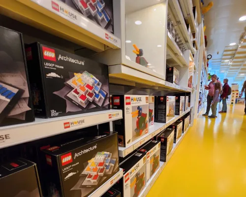Her fra LEGO Store i Lego House i Billund.